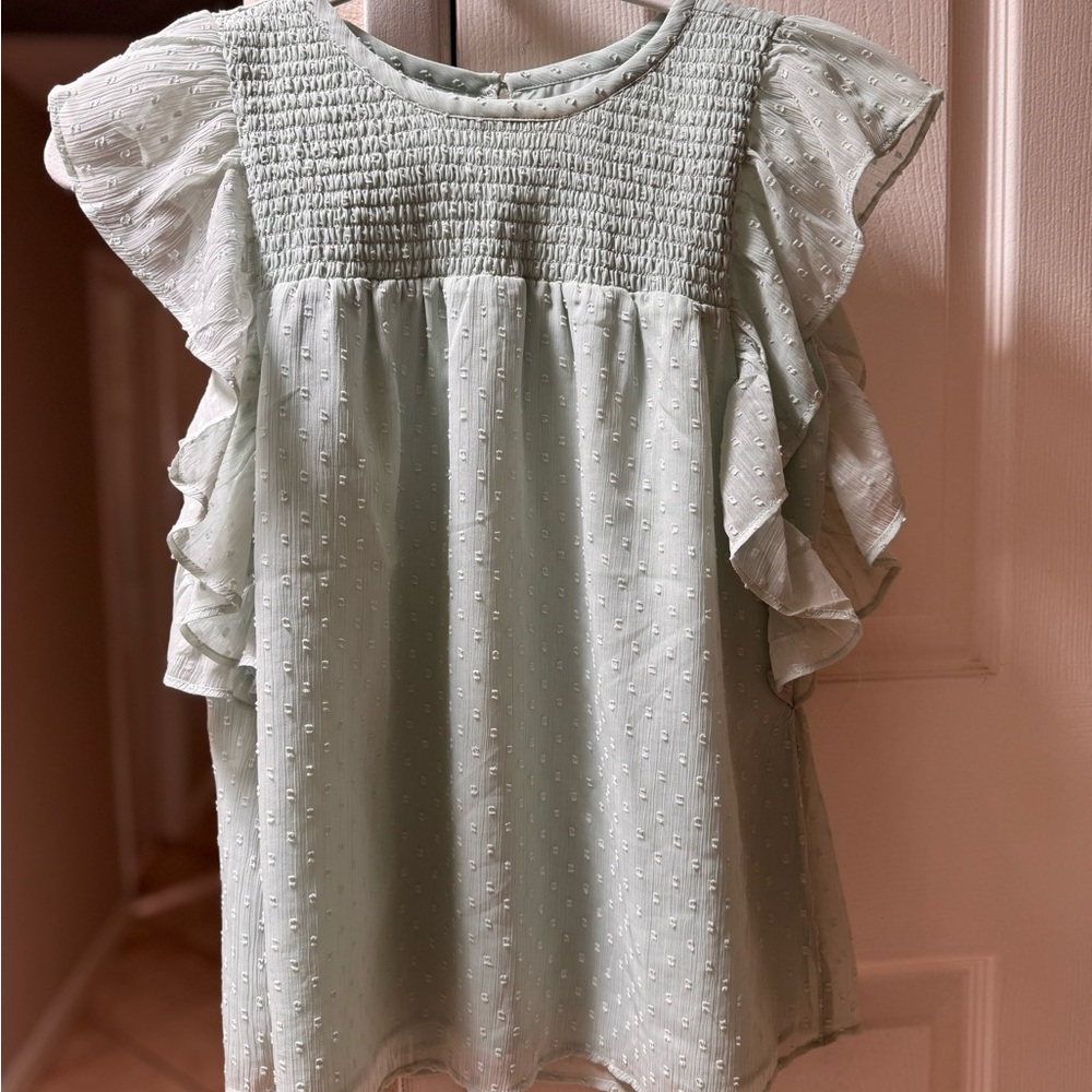 Small Loft dot flutter sleeve green top.